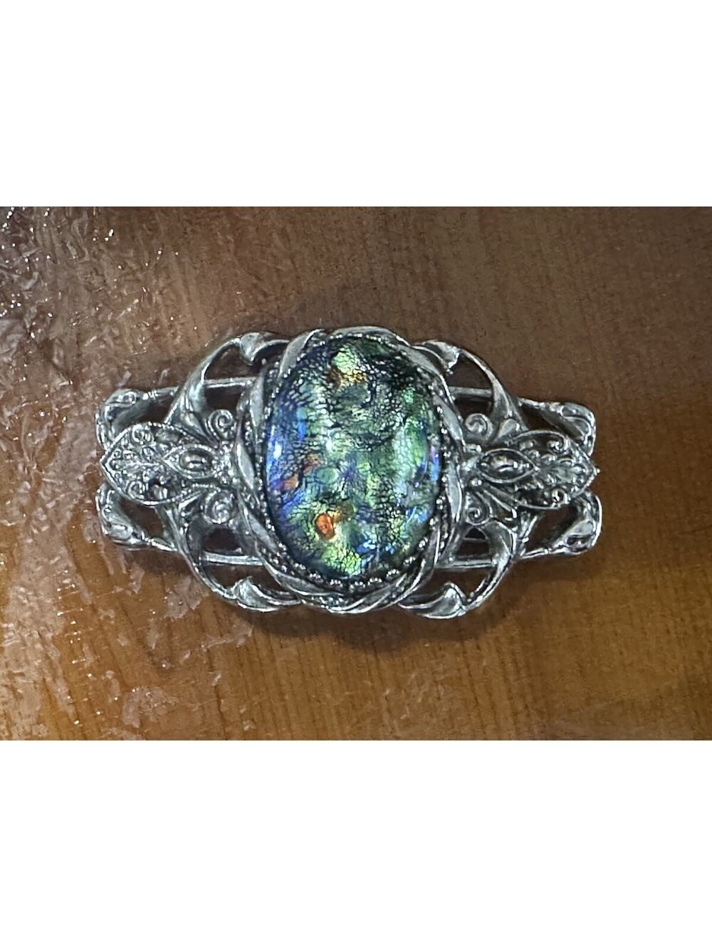 Whiting and Davis Peridot Green Glass Rhinestone Vintage Pin Brooch Costume